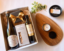 Load image into Gallery viewer, Célébration